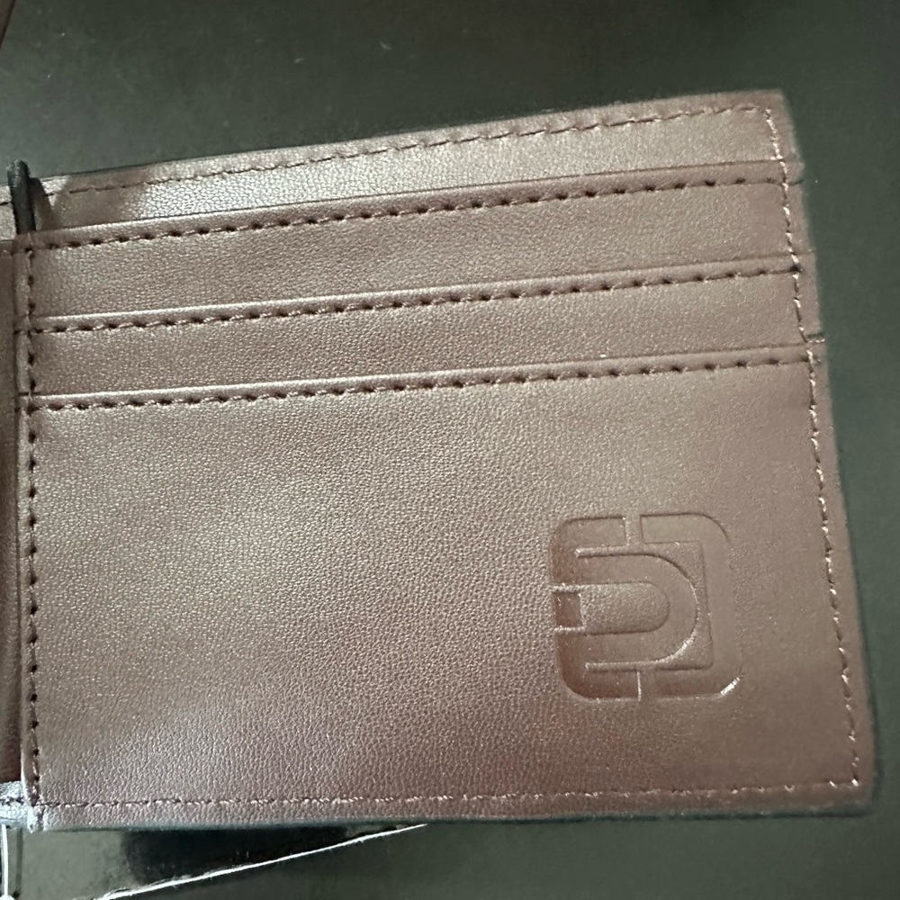 🆕Distortion Textured Leather Wallet - Picture 4 of 6